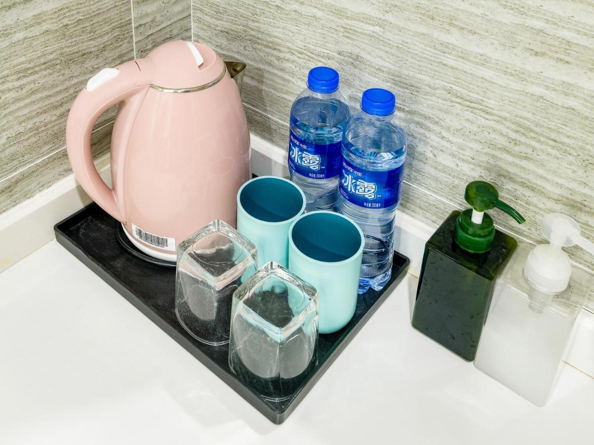 Apartment April Fair Duplex South Railway Station Ao Yuan Yue Shi Dai Branch Guangzhou