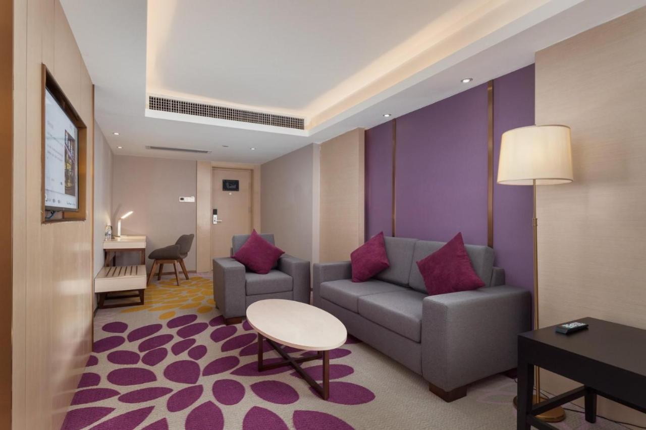 Lavande Hotels-guangzhou Jingxi Southern Hospital Metro Station