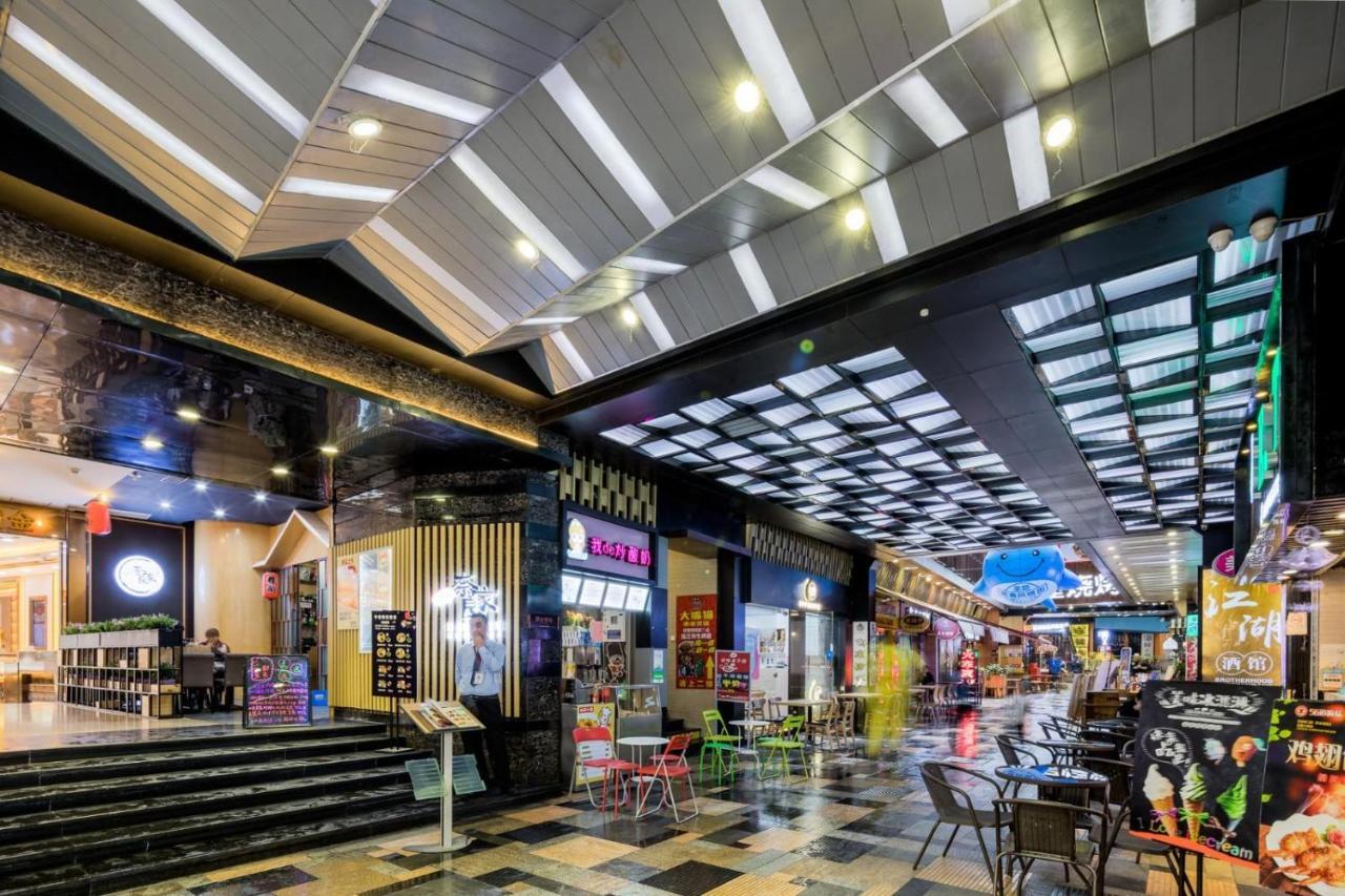 Lavande Hotels-guangzhou Jingxi Southern Hospital Metro Station Hotel 3*