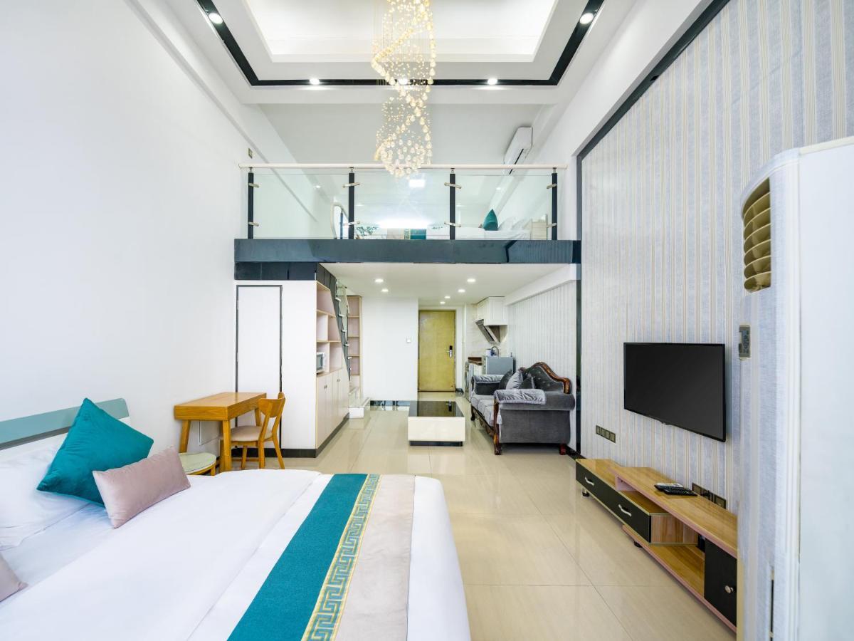 April Fair Duplex South Railway Station Ao Yuan Yue Shi Dai Branch Apartment