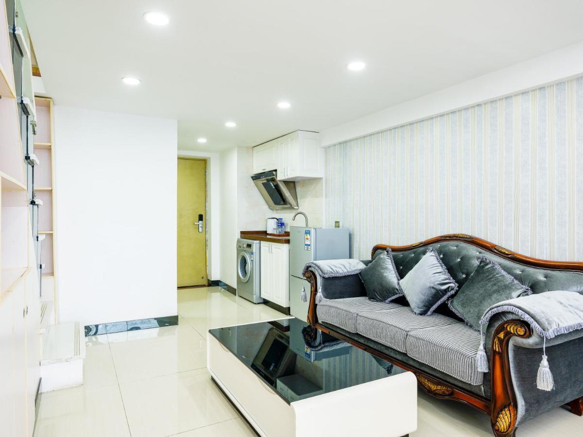 April Fair Duplex South Railway Station Ao Yuan Yue Shi Dai Branch Guangzhou