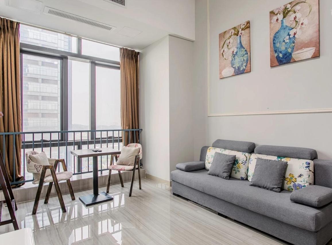 April Fair Duplex South Railway Station Ao Yuan Yue Shi Dai Branch * Guangzhou