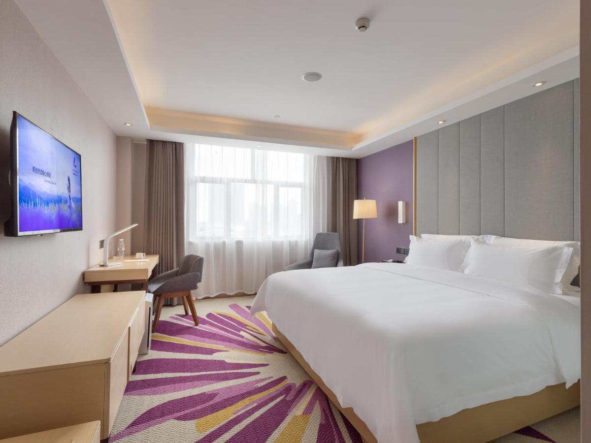 Hotel Lavande Yingbin Road Branch Xiajiao Metro Station