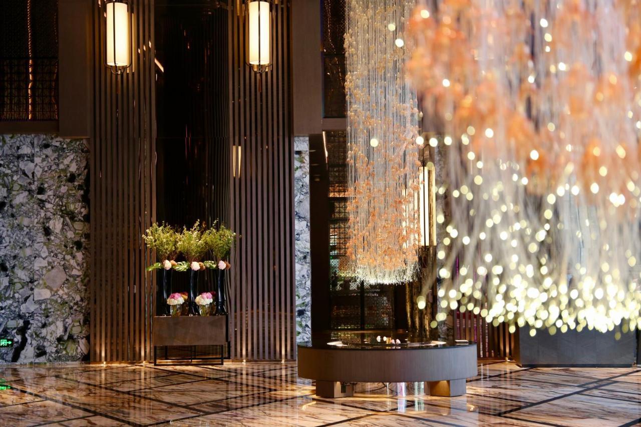 Hotel Jumeirah Guangzhou-complimentary Shuttle Bus To Fair Complex